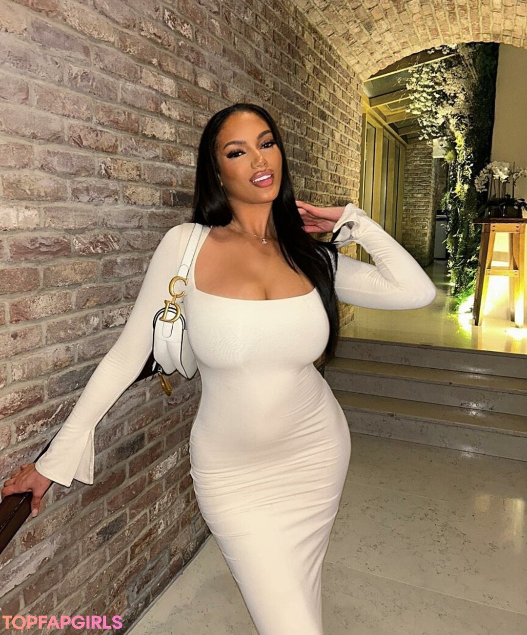 Foto desnuda filtrada de OnlyFans de Carina Griff #2 Foto desnuda filtrada de OnlyFans de Carina Griff #2