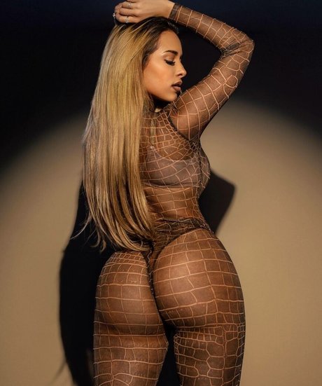 Leli Hernandez