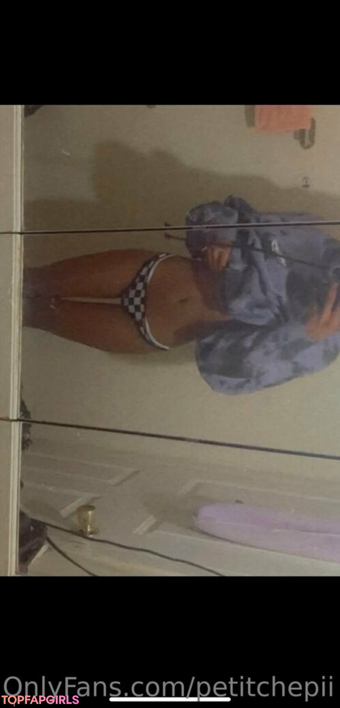 Foto desnuda filtrada de OnlyFans de Petitchepii #59 Foto desnuda filtrada de OnlyFans de Petitchepii #59