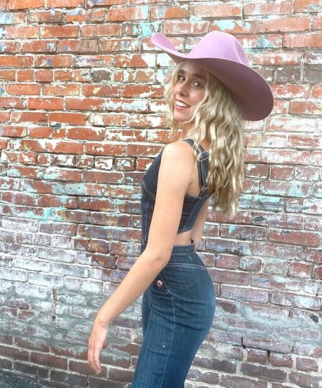 Foto desnuda filtrada de OnlyFans de Jenna Davis