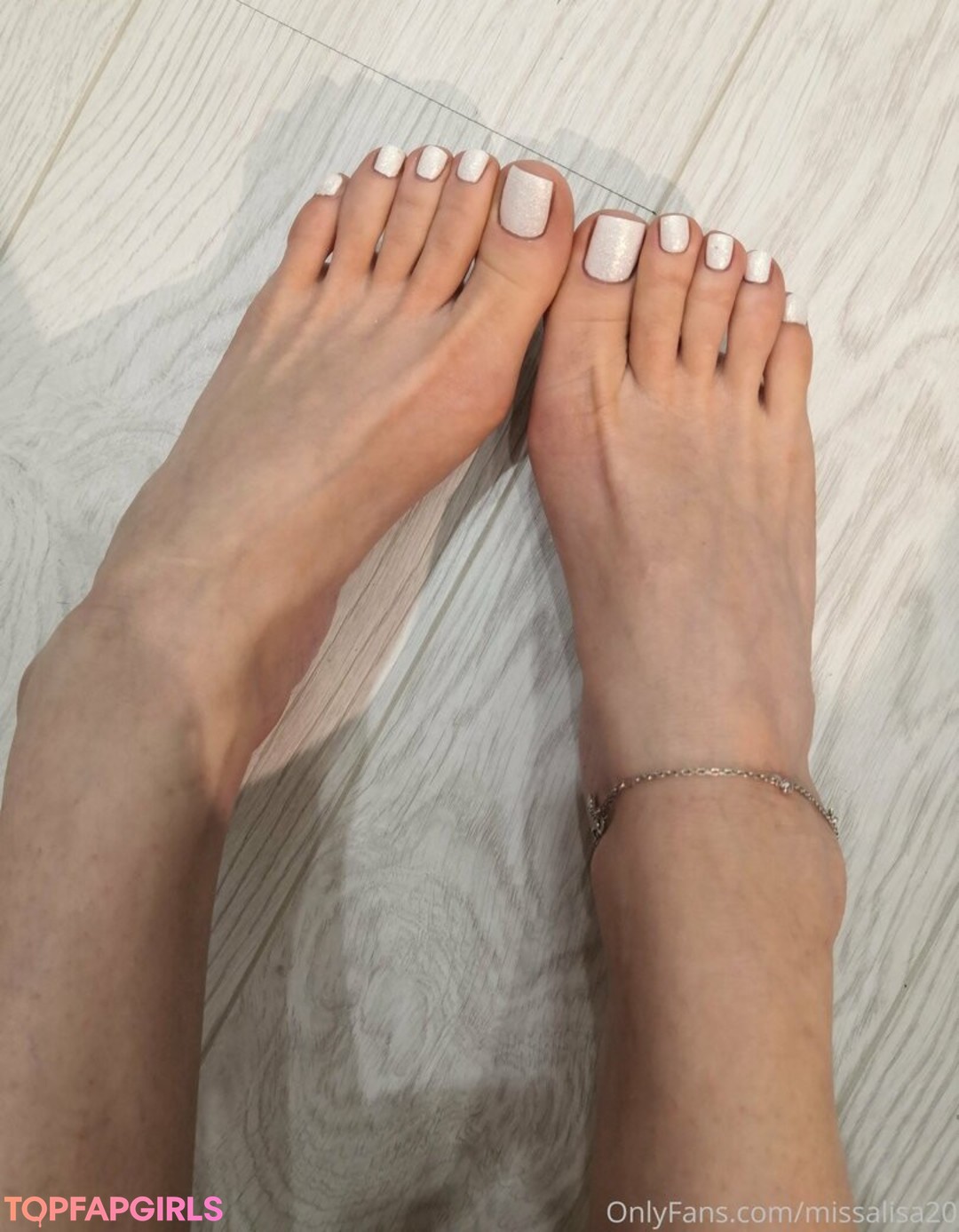 Foto desnuda filtrada de OnlyFans de Missalisa20 #36 Foto desnuda filtrada de OnlyFans de Missalisa20 #36