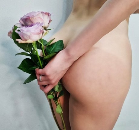Foto desnuda filtrada de OnlyFans de Elusiveutopia