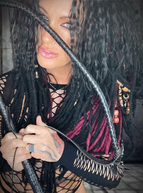 Immistressraven