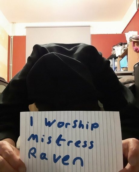 Immistressraven