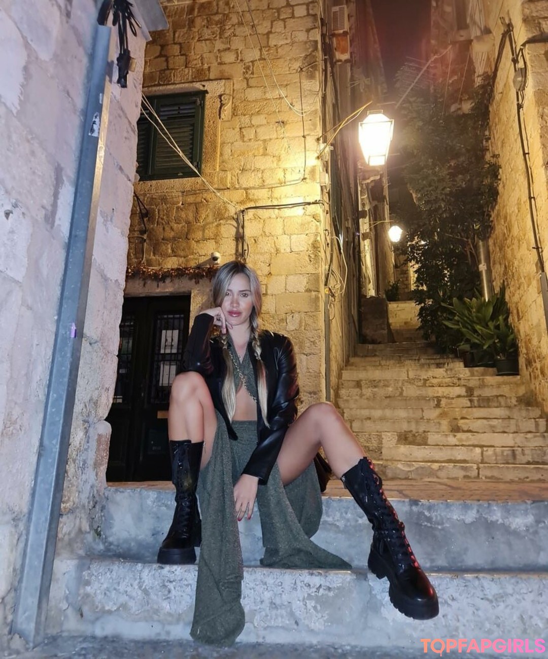 Foto desnuda filtrada de OnlyFans de Mally Restrepo #89 Foto desnuda filtrada de OnlyFans de Mally Restrepo #89