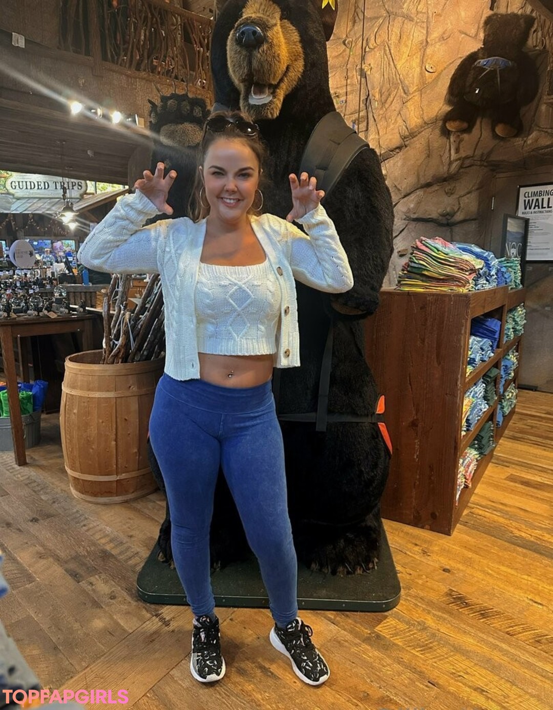 Foto desnuda filtrada de OnlyFans de Dillionharper #261 Foto desnuda filtrada de OnlyFans de Dillionharper #261