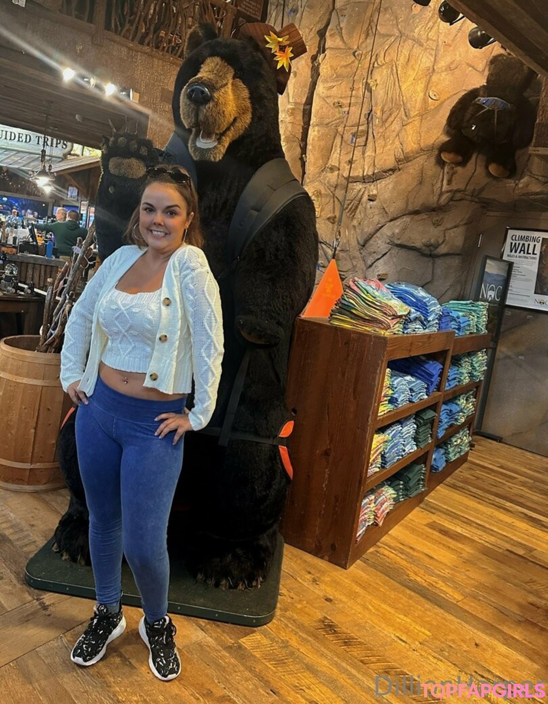 Foto desnuda filtrada de OnlyFans de Dillionharper #262 Foto desnuda filtrada de OnlyFans de Dillionharper #262