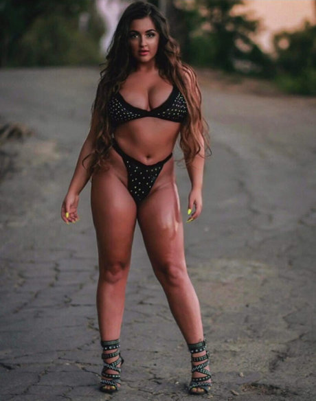 Nikiamarshalll
