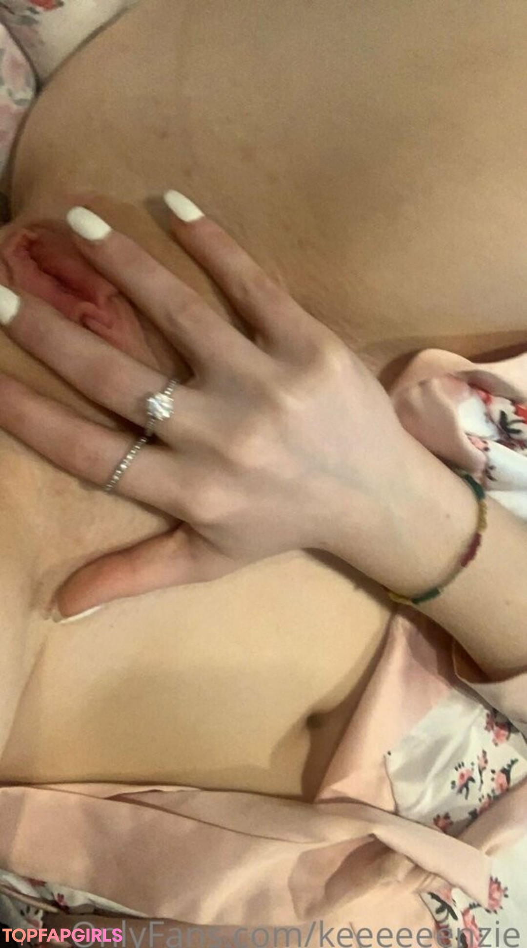 Foto desnuda filtrada de OnlyFans de Brunettebhabie #87 Foto desnuda filtrada de OnlyFans de Brunettebhabie #87