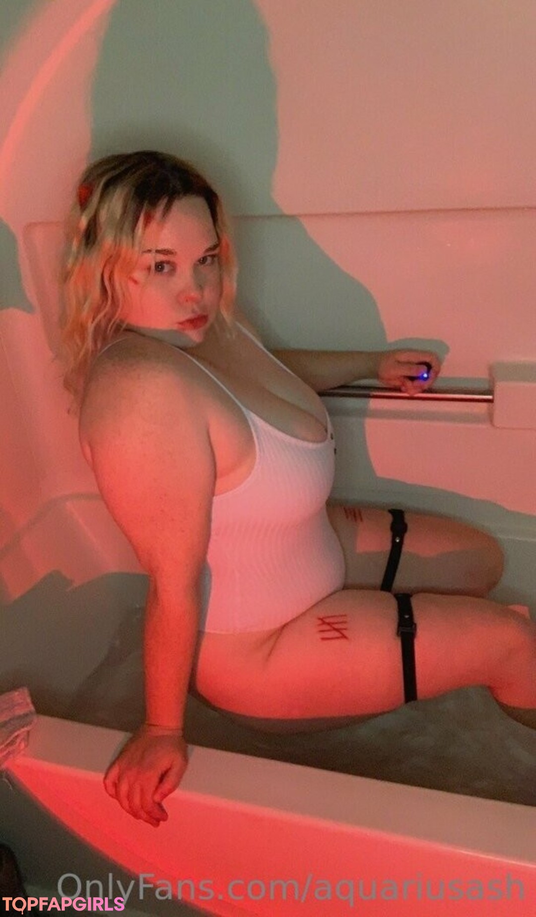 Foto desnuda filtrada de OnlyFans de Aquariusash #82 Foto desnuda filtrada de OnlyFans de Aquariusash #82