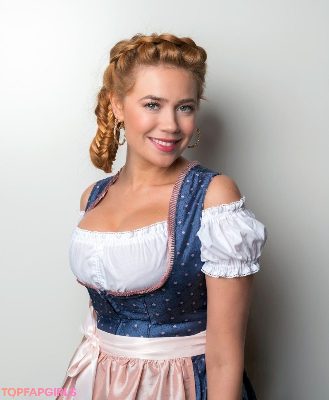 Foto desnuda filtrada de OnlyFans de Palina Rojinski #16 Foto desnuda filtrada de OnlyFans de Palina Rojinski #16