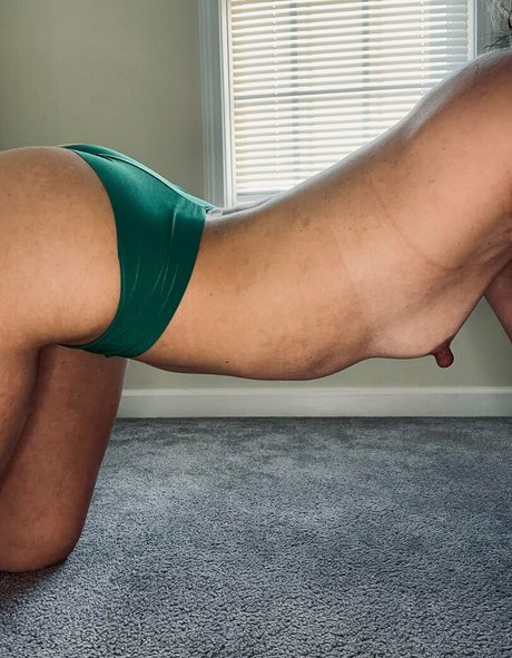 Foto desnuda filtrada de OnlyFans de Bluemonster3