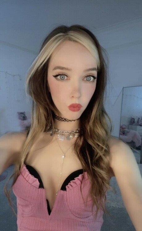 Holly Rosi Asmr
