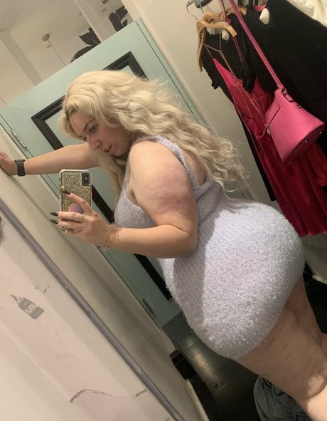 Pixiechickxoxo