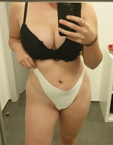 Noemi70