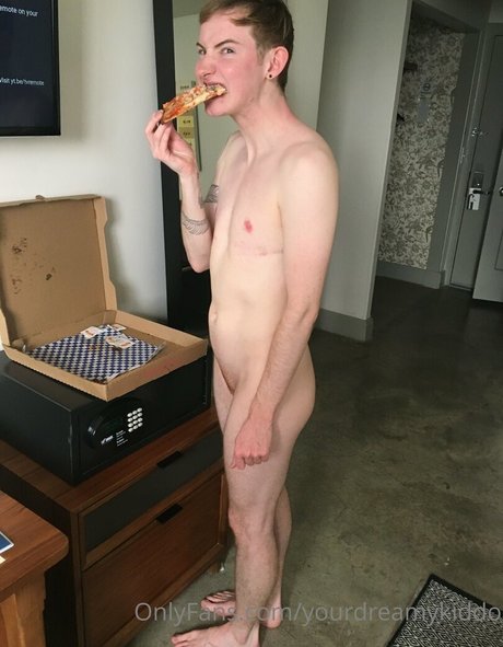 Foto desnuda filtrada de OnlyFans de Yourdreamykiddo