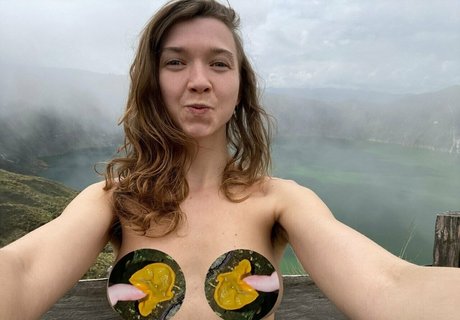Foto desnuda filtrada de OnlyFans de Therealninjagirl