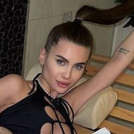 Foto desnuda filtrada de OnlyFans de Tinamayer