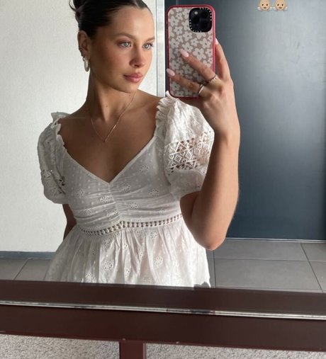 Foto desnuda filtrada de OnlyFans de Natasha Bure