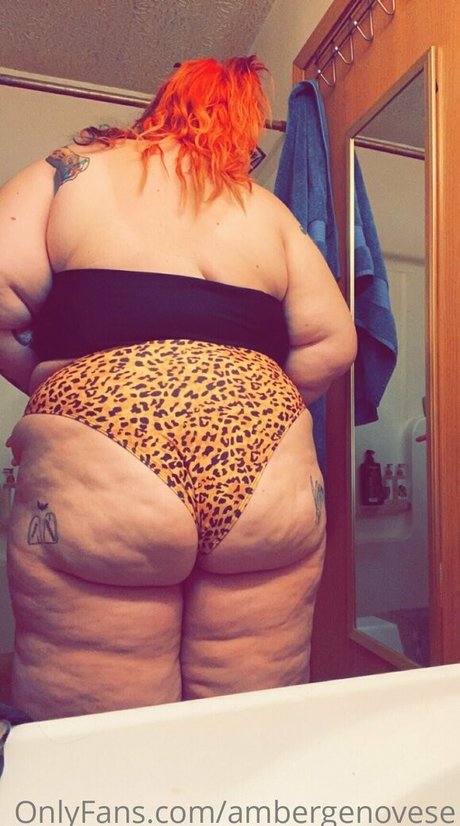 Foto desnuda filtrada de OnlyFans de Ambergenovese