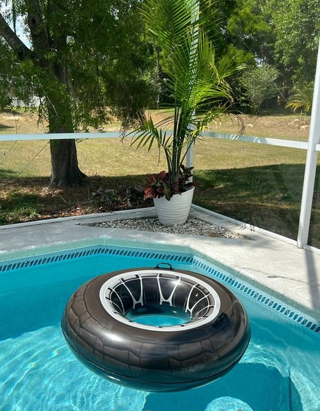 Foto desnuda filtrada de OnlyFans de Inflatebuster