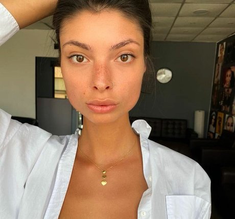 Foto desnuda filtrada de OnlyFans de Vladislava Klodchik