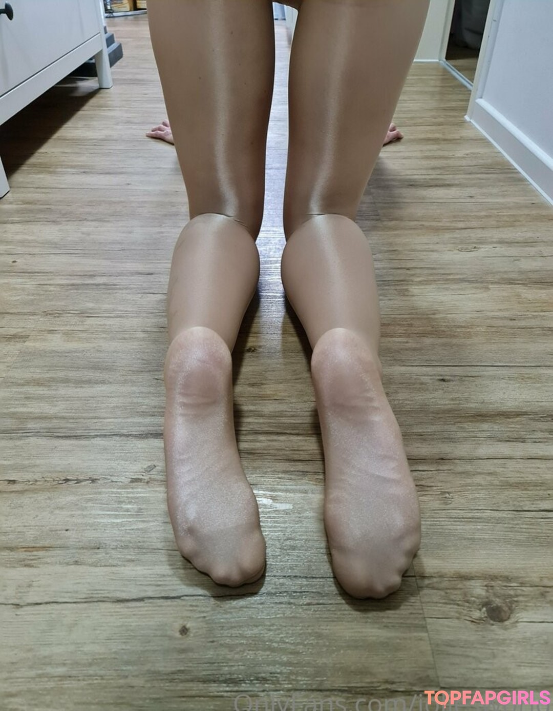 Foto desnuda filtrada de OnlyFans de Joliesworld #15 Foto desnuda filtrada de OnlyFans de Joliesworld #15