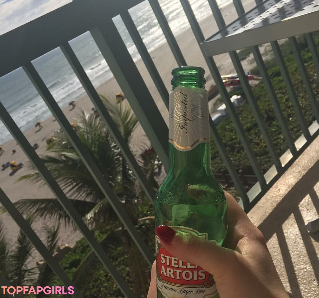 Foto desnuda filtrada de OnlyFans de Mirjana Matic #66 Foto desnuda filtrada de OnlyFans de Mirjana Matic #66