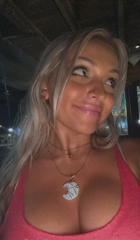 Foto desnuda filtrada de OnlyFans de Xomaddiiie