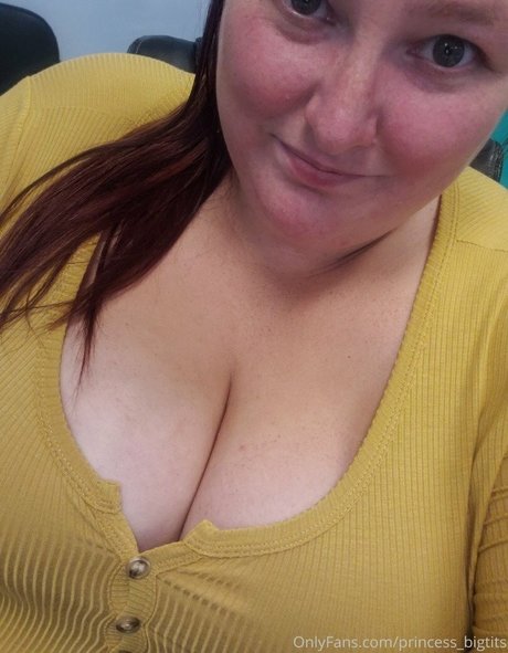 Foto desnuda filtrada de OnlyFans de Princess Big Tits
