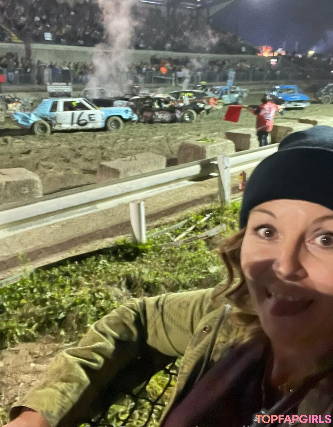 Foto desnuda filtrada de OnlyFans de Canadiancougar #3 Foto desnuda filtrada de OnlyFans de Canadiancougar #3