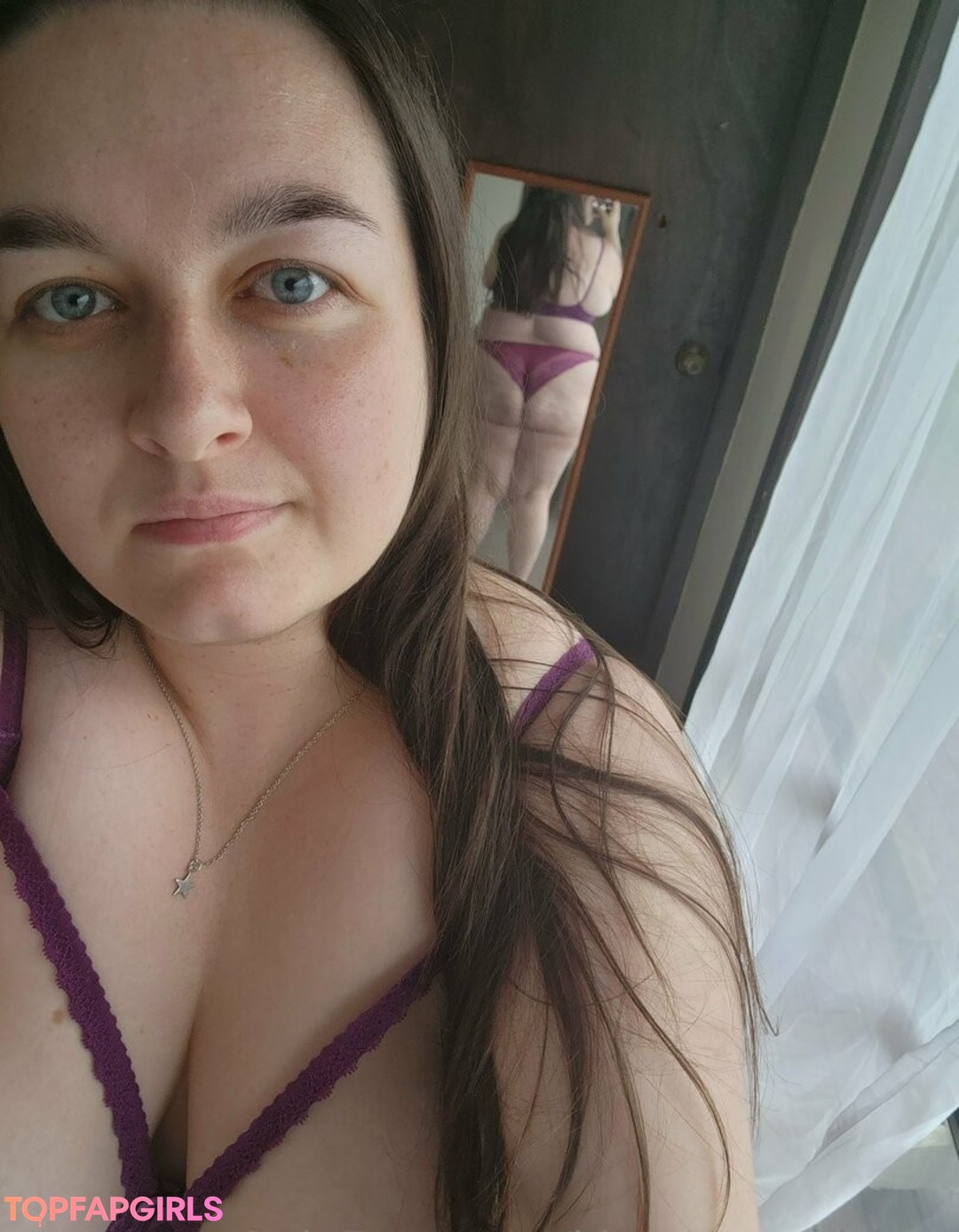 Foto desnuda filtrada de OnlyFans de Kittenstretchfree #4 Foto desnuda filtrada de OnlyFans de Kittenstretchfree #4