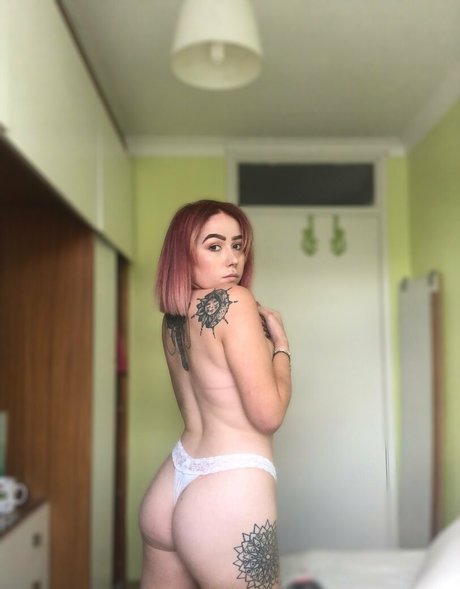Tia Harmony