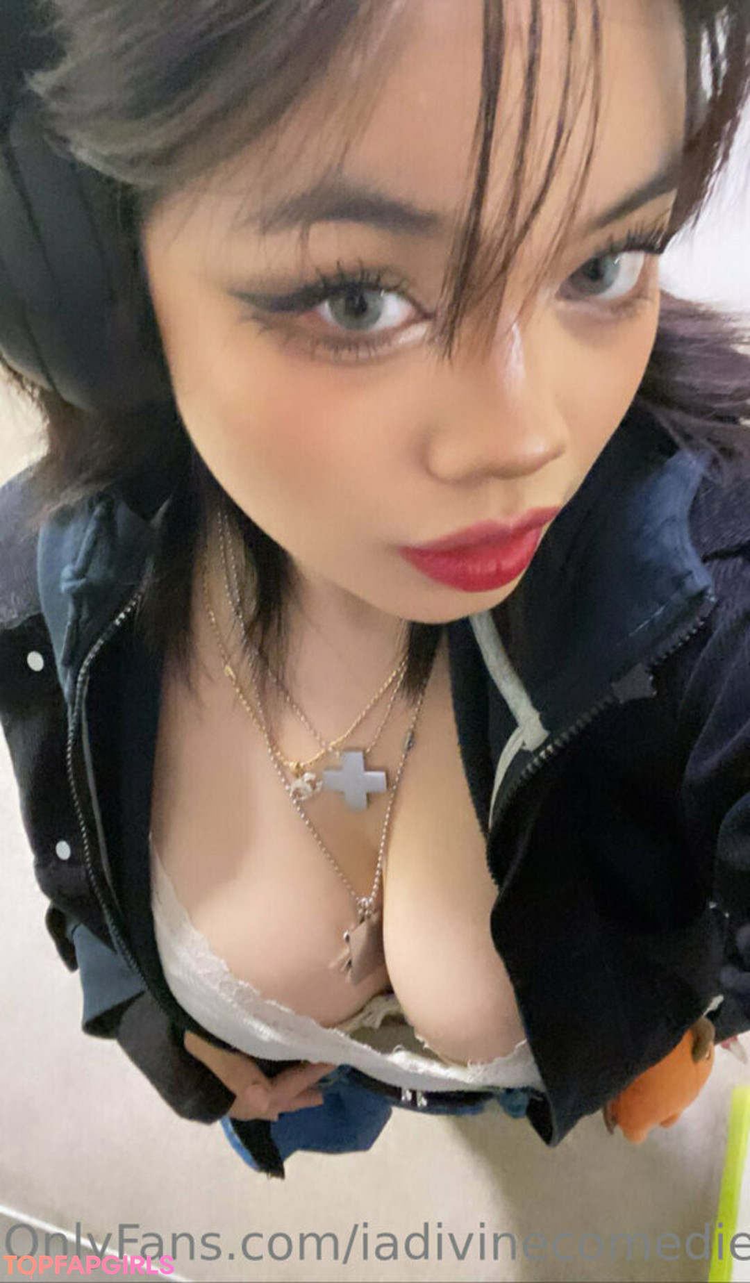 Foto desnuda filtrada de OnlyFans de Iadivinecomedie #52 Foto desnuda filtrada de OnlyFans de Iadivinecomedie #52