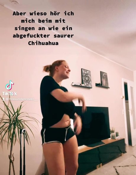 Sarah Neuhaus