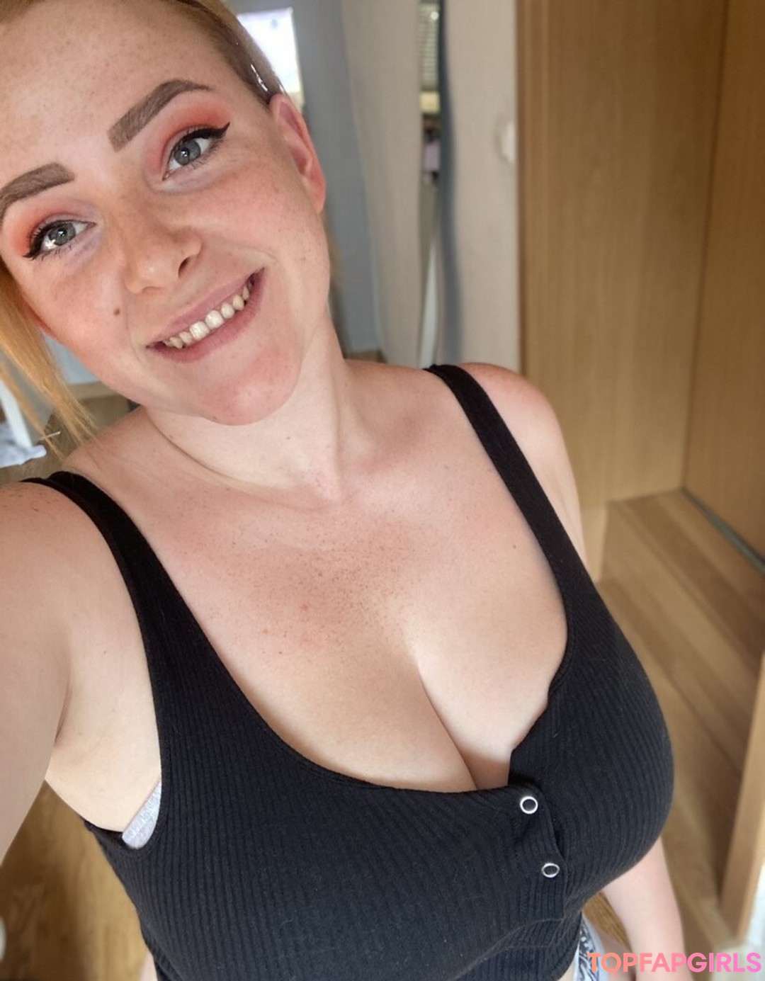 Foto desnuda filtrada de OnlyFans de Sarah Neuhaus #198 Foto desnuda filtrada de OnlyFans de Sarah Neuhaus #198