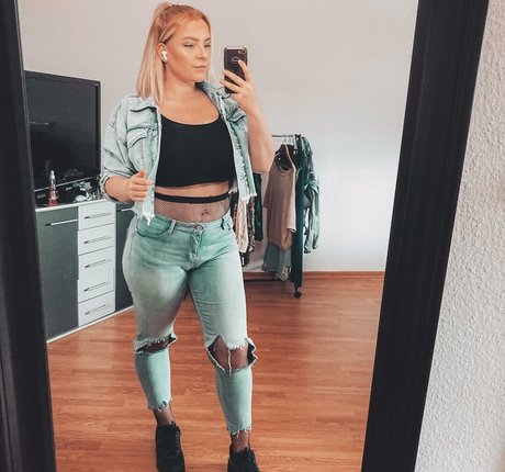 Sarah Neuhaus