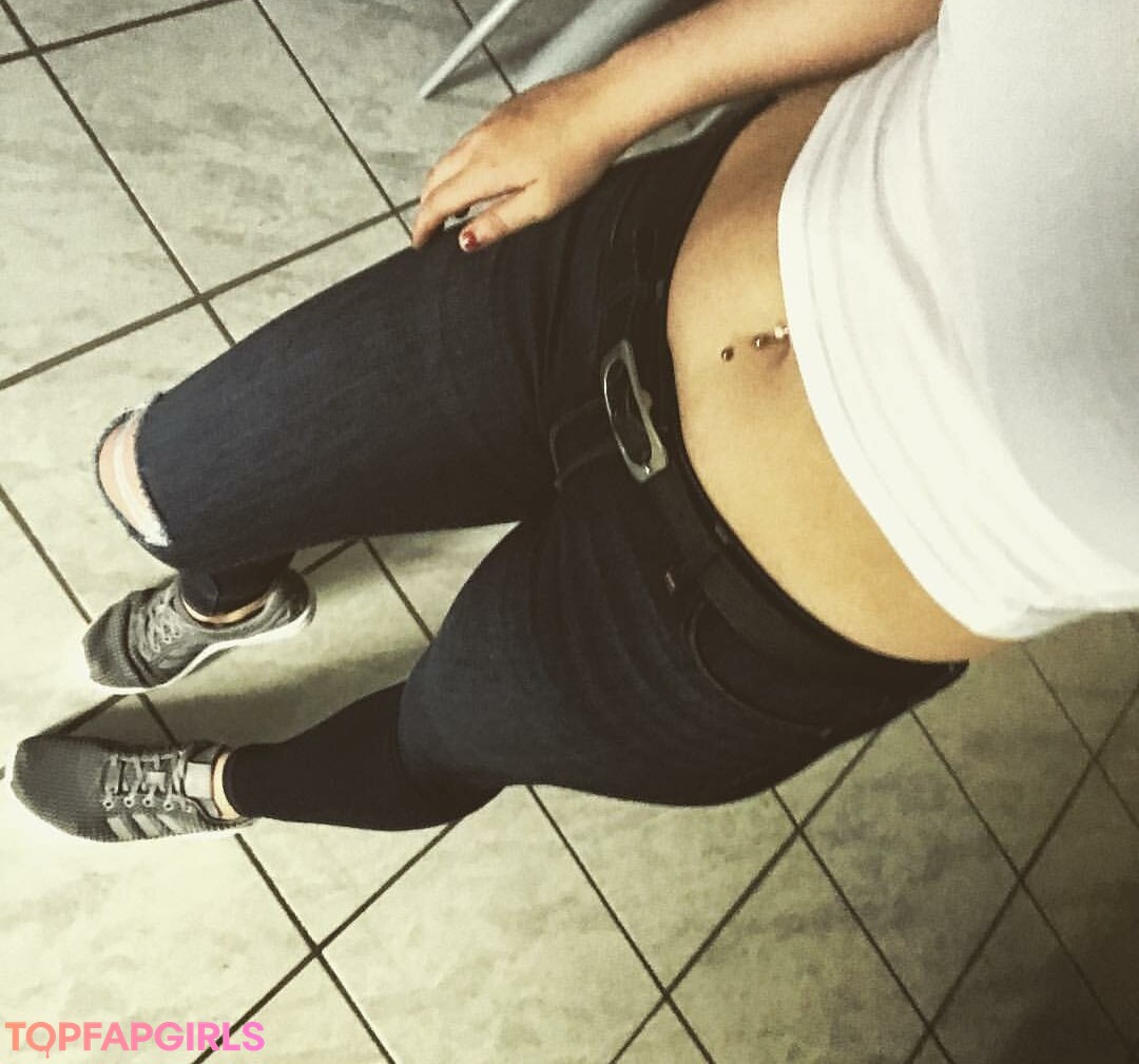 Foto desnuda filtrada de OnlyFans de Sarah Neuhaus #5 Foto desnuda filtrada de OnlyFans de Sarah Neuhaus #5