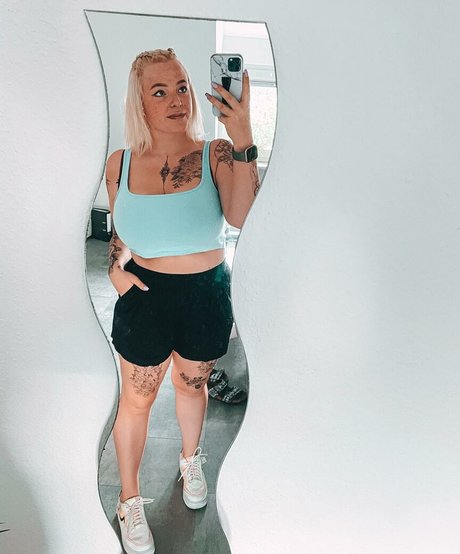 Sarah Neuhaus