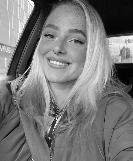 Sarah Neuhaus