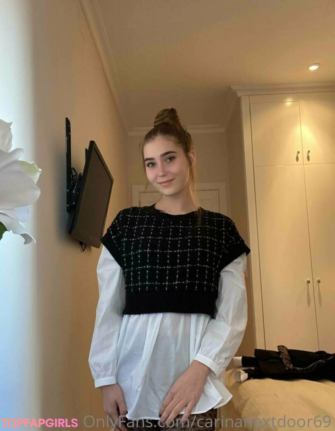 Foto desnuda filtrada de OnlyFans de Babykaryina #37 Foto desnuda filtrada de OnlyFans de Babykaryina #37