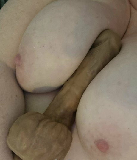 Nancymayxx
