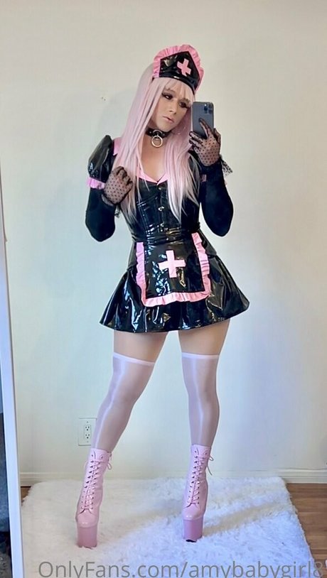 Foto desnuda filtrada de OnlyFans de Amybabygirl8