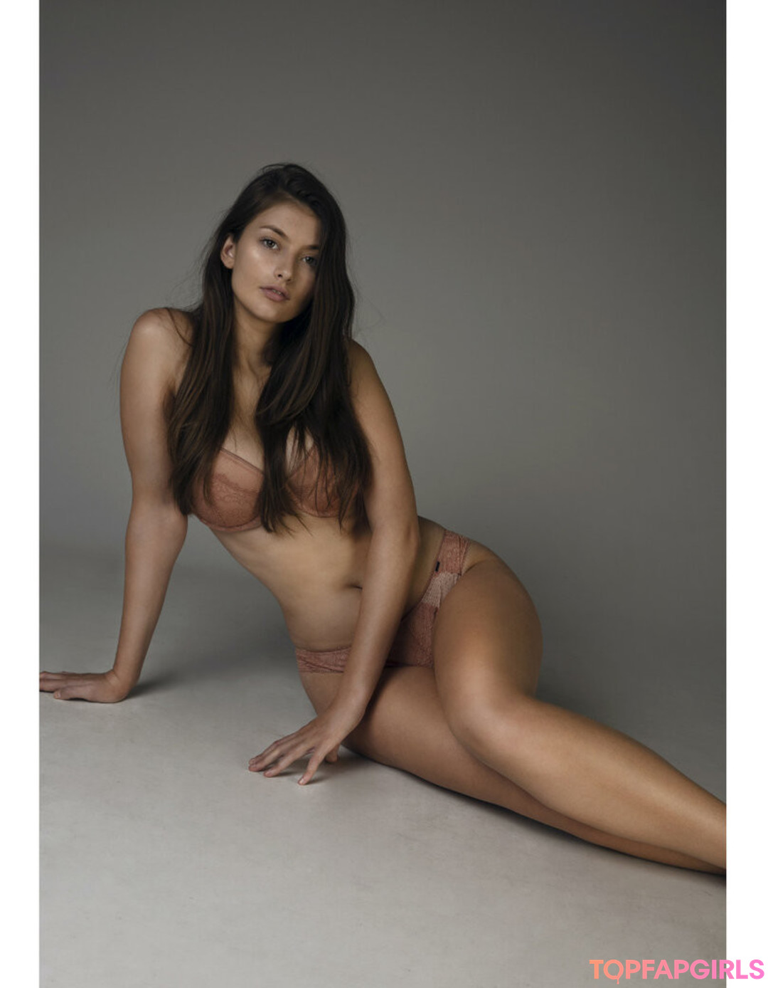 Foto desnuda filtrada de OnlyFans de Ellie Weston #18 Foto desnuda filtrada de OnlyFans de Ellie Weston #18