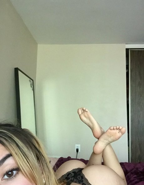 Foto desnuda filtrada de OnlyFans de Footfetishgurl