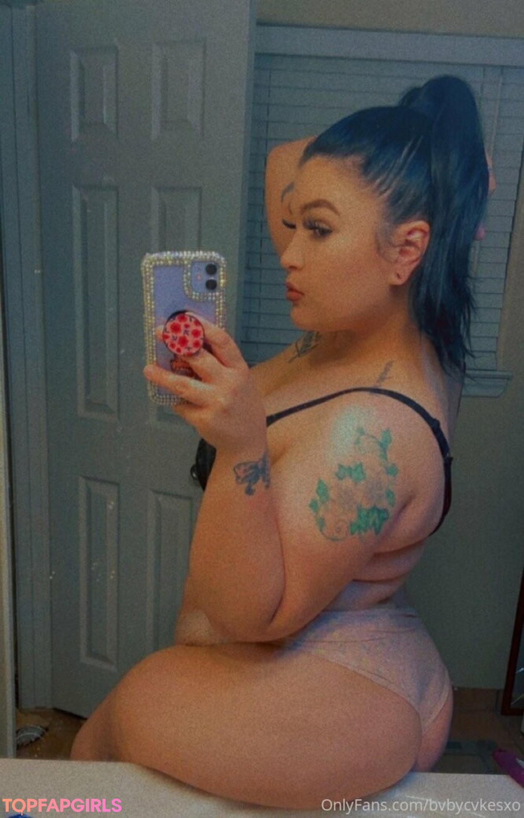 Foto desnuda filtrada de OnlyFans de Bvbycvkesxo #9 Foto desnuda filtrada de OnlyFans de Bvbycvkesxo #9