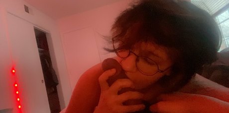 Foto desnuda filtrada de OnlyFans de Witheredroses