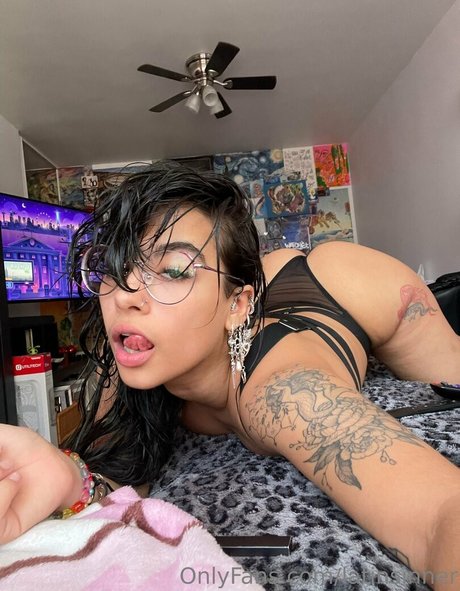 Foto desnuda filtrada de OnlyFans de Latinsinner
