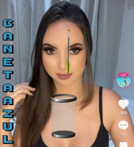 Foto desnuda filtrada de OnlyFans de Alinedls Aline Oliveira