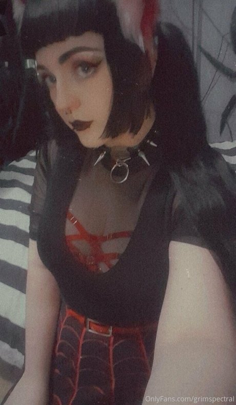 Foto desnuda filtrada de OnlyFans de Grimspectral